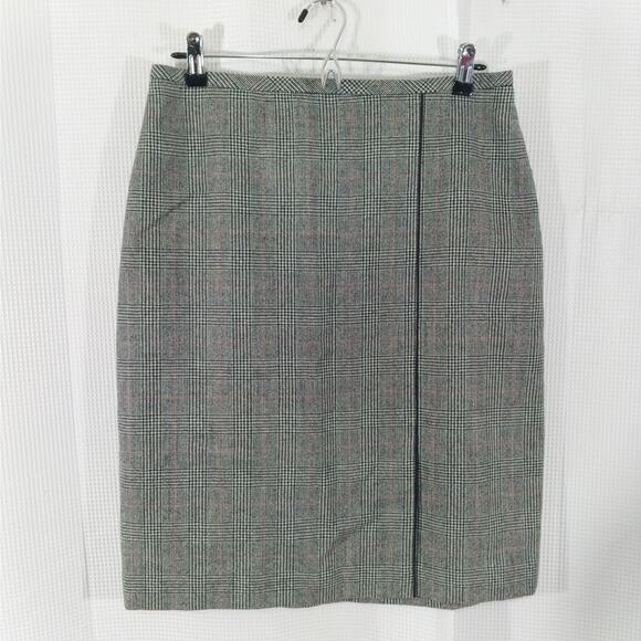 NWOT! BROOKS BROTHERS! FINE WOOL! BLACK, WHITE & RED PLAID CLASSIC SKIRT! SZ 10 - Picture 2 of 8